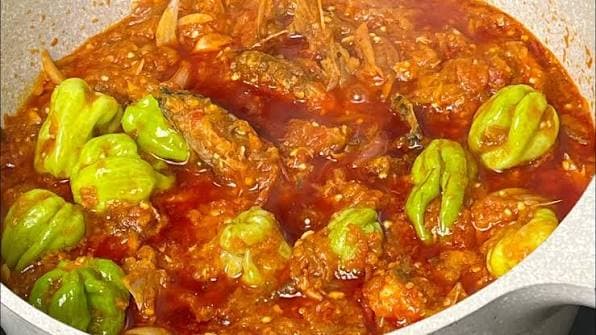Garden Egg Stew (Nyaadewa Froyɛ)